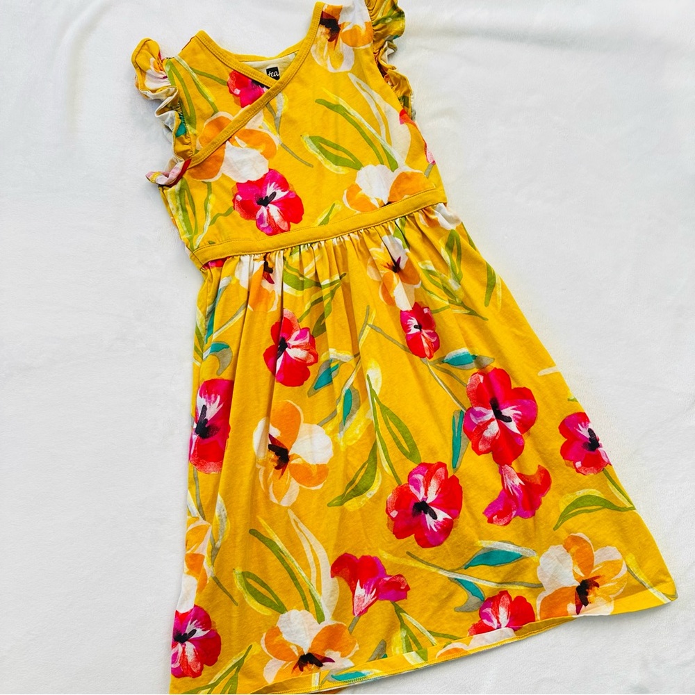 Tea Collection Flutter Sleeve Pocket Dress Painted Hibiscus